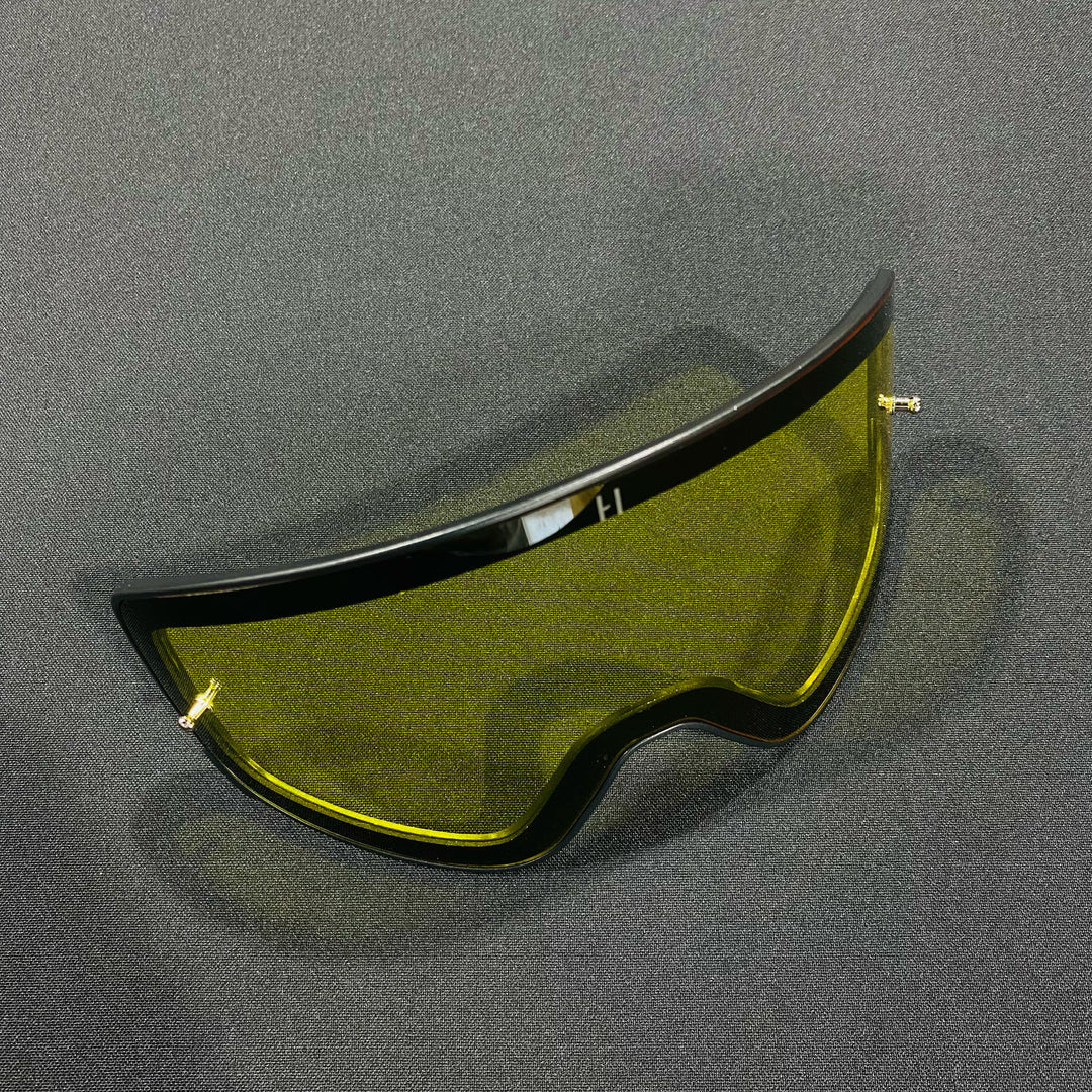 Magnetic Infinity Lens, Each