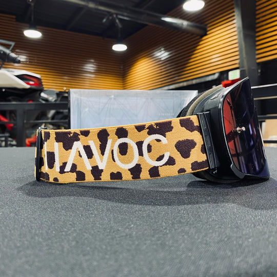 نظارات واقية، تصميم الفهد، تصميم إنفينيتي، حزام الفهد، عدسة مغناطيسية فضية عاكسة، إطار أسود، كل واحدة