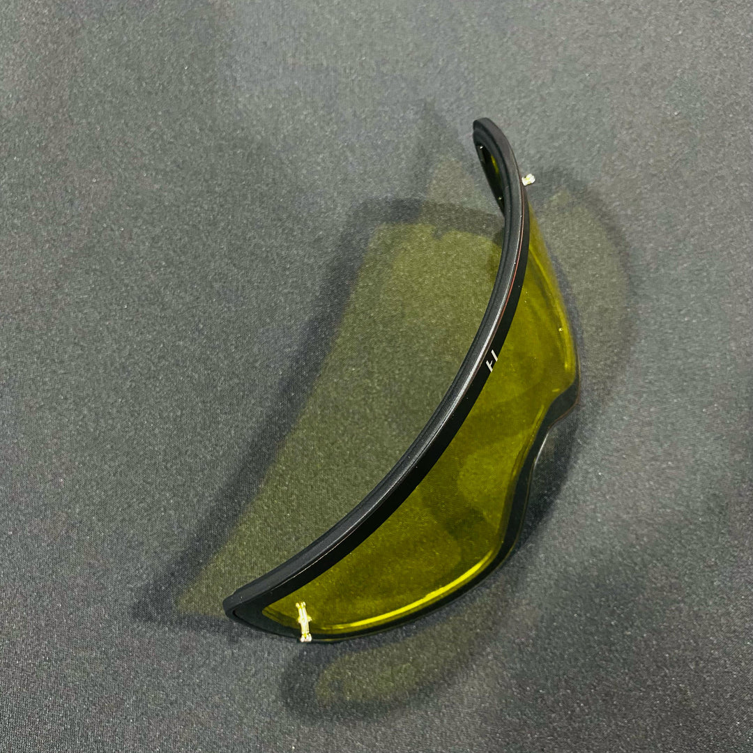 Magnetic Infinity Lens, Each