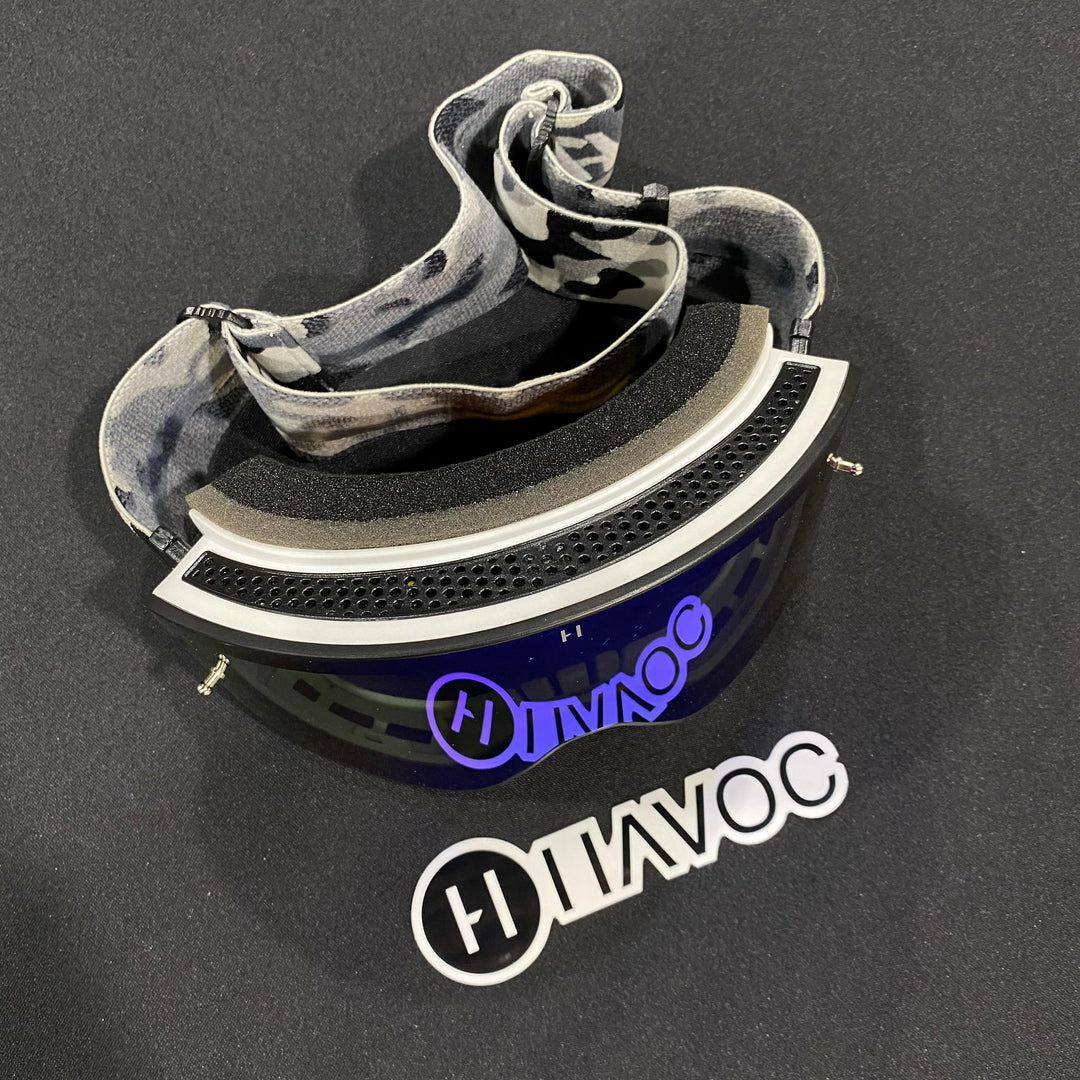 نظارات واقية، ARCTIC CAMO، تصميم Infinity، حزام Arctic Camo، عدسة مغناطيسية زرقاء، إطار أبيض، كل واحدة