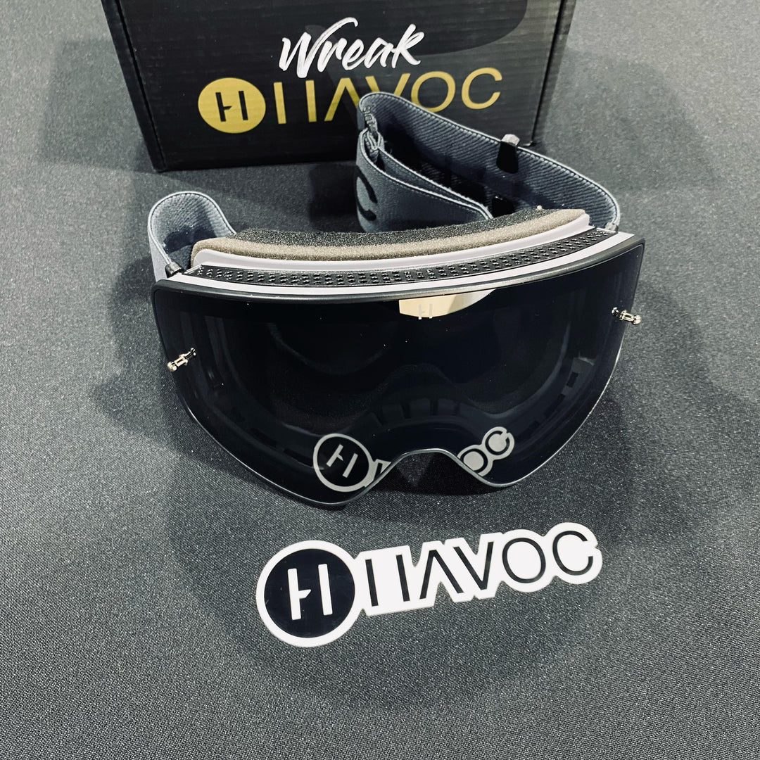 نظارات واقية، هامرهيد، تصميم إنفينيتي، حزام أسمنتي، عدسة مغناطيسية دخانية، إطار رمادي، لكل منها