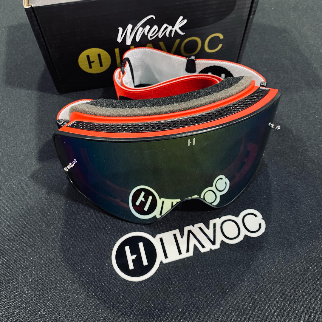 نظارات واقية، HELLFIRE، تصميم Infinity، حزام أحمر/أسود، عدسة مغناطيسية ذهبية، إطار أحمر، كل واحدة