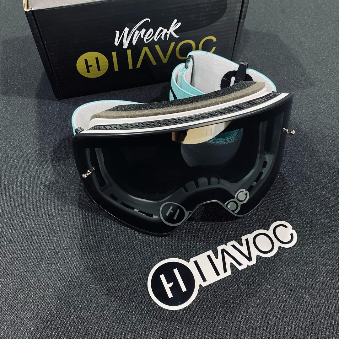 نظارات واقية، تيفاني، تصميم إنفينيتي، حزام أزرق/أسود، عدسات مغناطيسية دخانية، إطار أبيض، كل واحدة