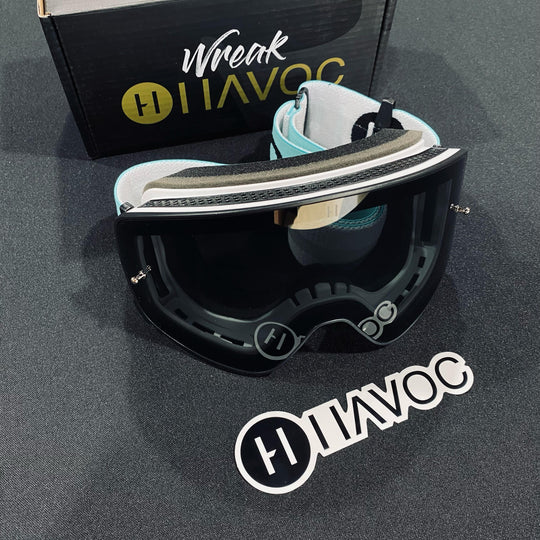 نظارات واقية، تيفاني، تصميم إنفينيتي، حزام أزرق/أسود، عدسات مغناطيسية دخانية، إطار أبيض، كل واحدة