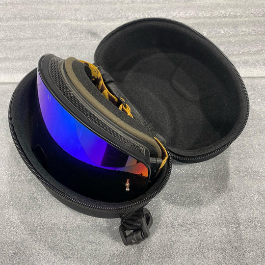 حافظة صلبة للنظارات الواقية