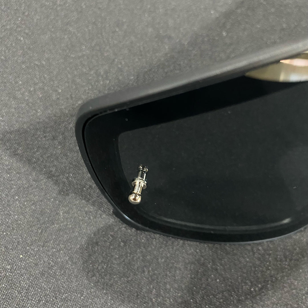 Magnetic Infinity Lens, Each